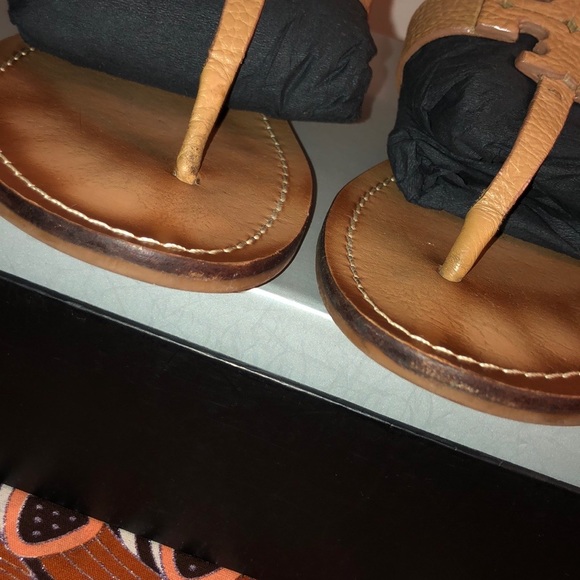 Tory Burch Moore Sandal - Picture 7 of 8